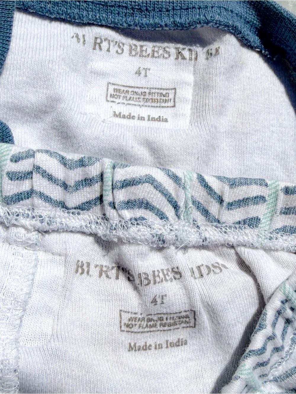 Burt’s Bees Kids Organic Cotton 2-Piece Pajama Set Chevron Gray Blue 4T Unisex